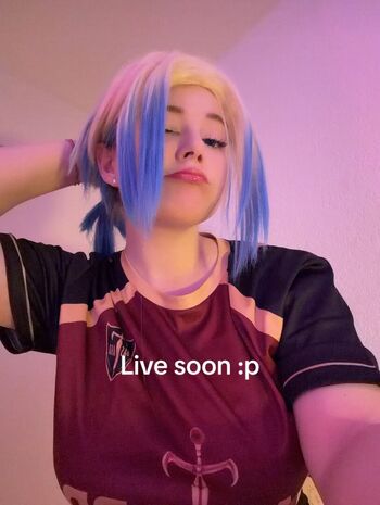 Full leaked Mikaiichan private photo