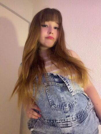 Full leaked Mikaiichan private photo