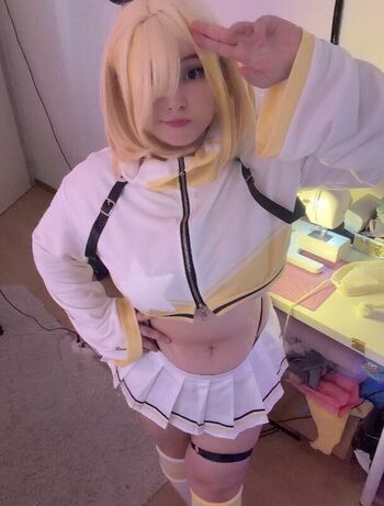 Full leaked Mikaiichan private photo