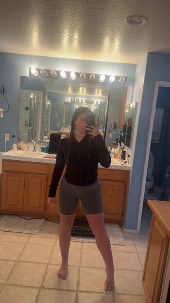 Full leaked Mikailadancer  page private onlyfans photo