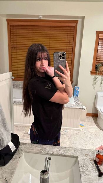 Full leaked Mikayla campinos  page private onlyfans photo