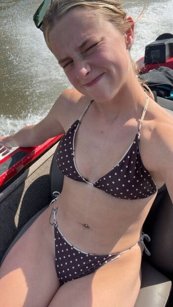 Full leaked Mikaylafanger private photo