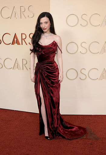 Full leaked Mikey madison page private onlyfans photo