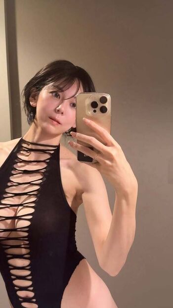 Full leaked Miki itoka private onlyfans photo