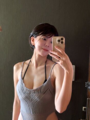 Full leaked Miki itoka private onlyfans photo