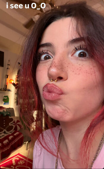 Full leaked Mikiexe private photo