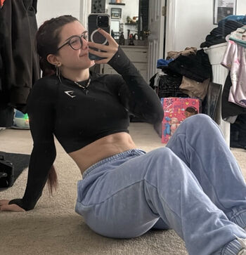 Full leaked Mikiexe page private photo