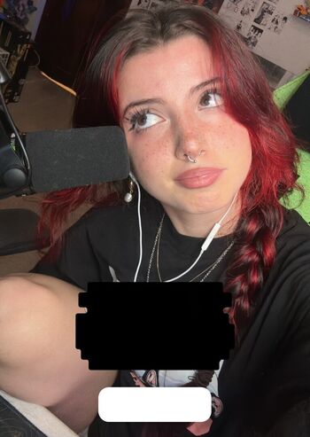 Full leaked Mikiexe page private photo