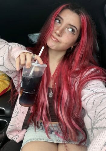 Full leaked Mikiexe private photo