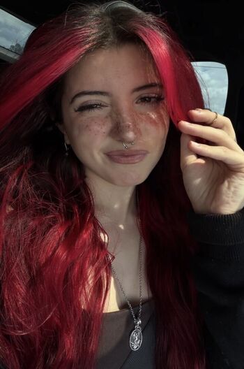 Full leaked Mikiexe private photo