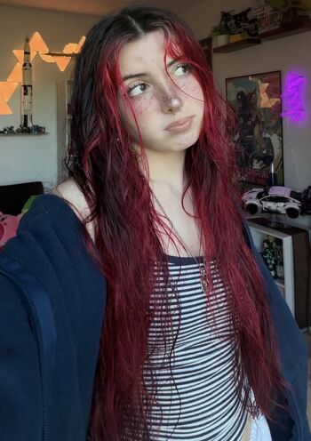 Full leaked Mikiexe private photo