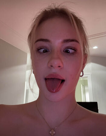 Full leaked Mikurin private onlyfans photo