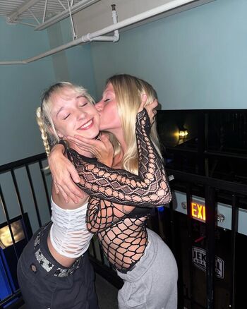 Full leaked Mila roberts private photo