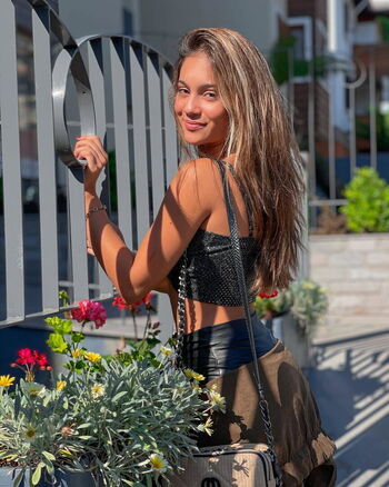 Full leaked Milaflorencio private photo