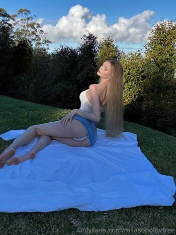 Full leaked Milakittenx private photo