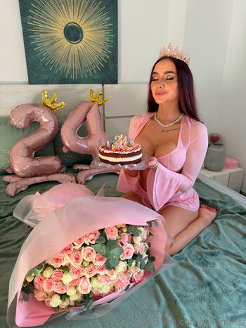 Full leaked Milamarsi mikistarmars private onlyfans photo