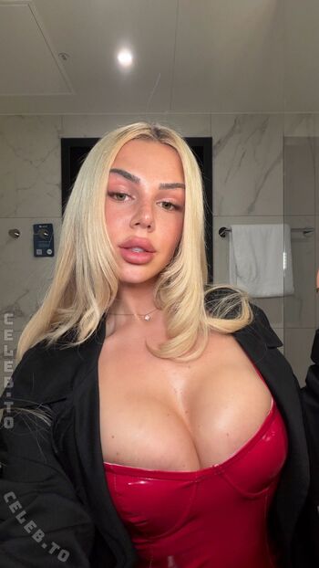 Full leaked Milaneedls private onlyfans photo