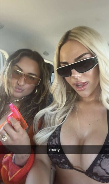 Full leaked Milaneedls private photo