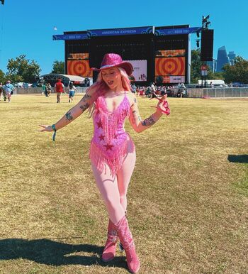 Full leaked Mildhippie private onlyfans photo