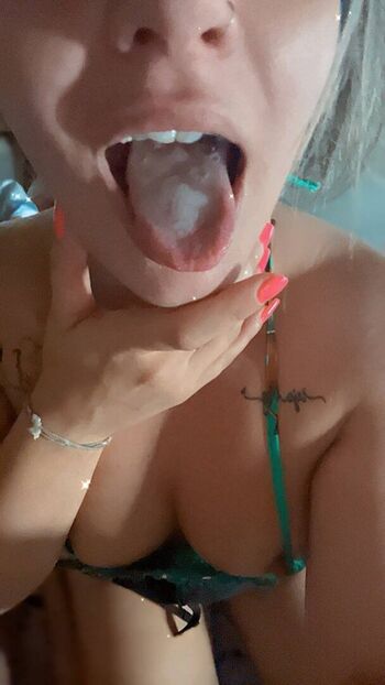 Full leaked Milena close private photo