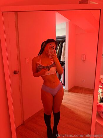 Full leaked Milenaxgg private onlyfans photo