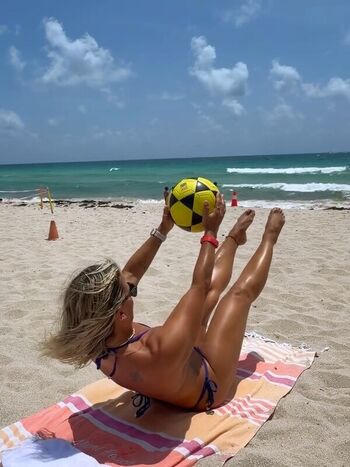 Full leaked Milene domingues private photo