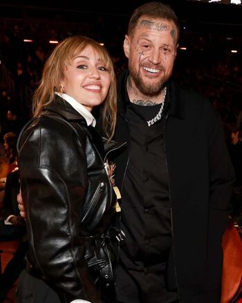 Full leaked Miley cyrus page private onlyfans photo