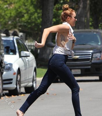 Full leaked Miley cyrus page private onlyfans photo