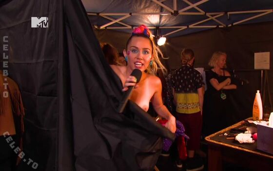 Full leaked Miley cyrus private onlyfans photo