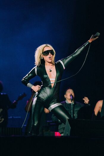 Full leaked Miley cyrus page private photo