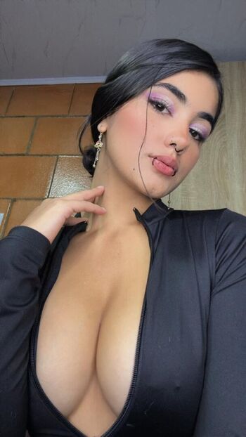 Full leaked Milezapata private photo