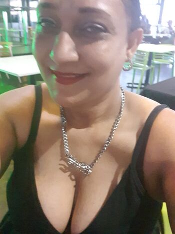 Full leaked Milf miss clare page private onlyfans photo