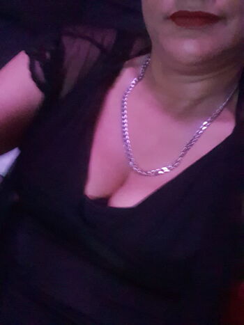 Full leaked Milf miss clare private onlyfans photo