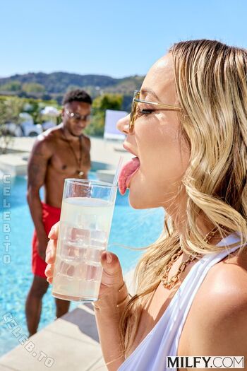 Full leaked Milfy page private onlyfans photo