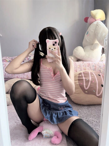 Full leaked Milkiewaifu private photo