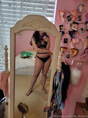 Full leaked Milkydesserts page private photo