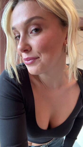 Full leaked Millie bobby brown page private onlyfans photo