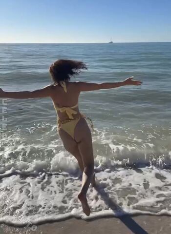 Full leaked Millie bobby brown private photo