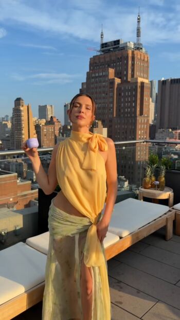 Full leaked Millie bobby brown page private photo