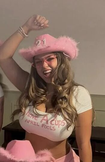 Full leaked Millie taylor private photo