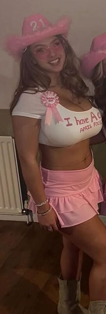 Full leaked Millie taylor private photo