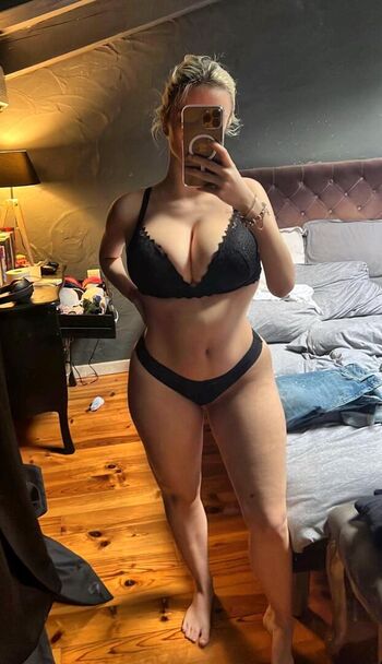 Full leaked Milliemill private onlyfans photo