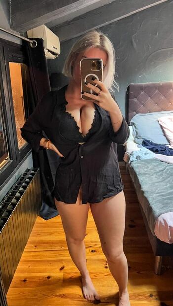 Full leaked Milliemill private onlyfans photo