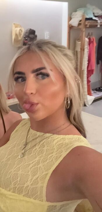 Full leaked Milly fright page private onlyfans photo