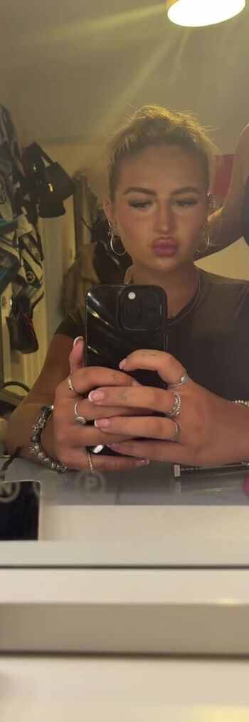 Full leaked Milly fright page private onlyfans photo