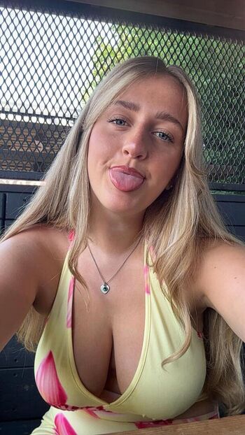 Full leaked Millyhaskelldowns private photo