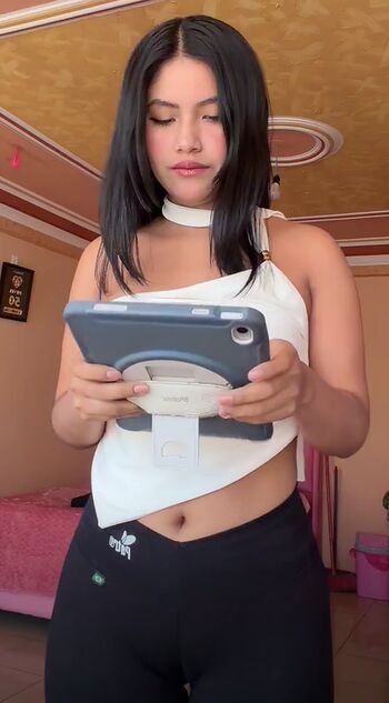 Full leaked Mily gonzales private photo