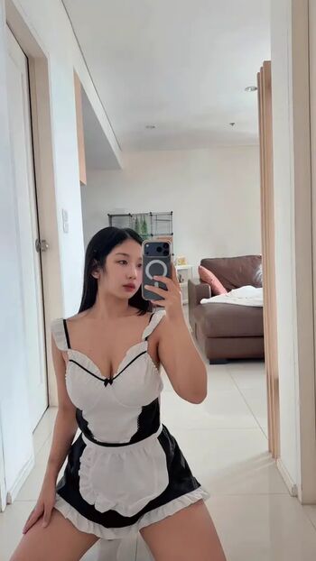Full leaked Mimi lyn private photo