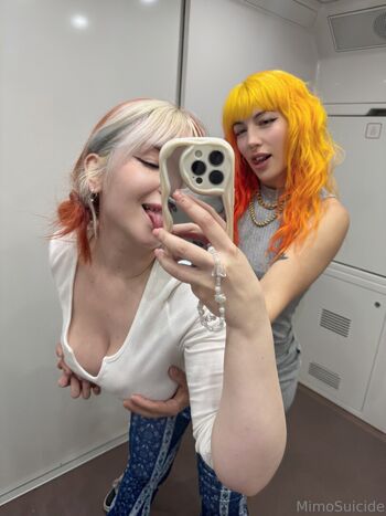 Full leaked Hotbella / private onlyfans photo