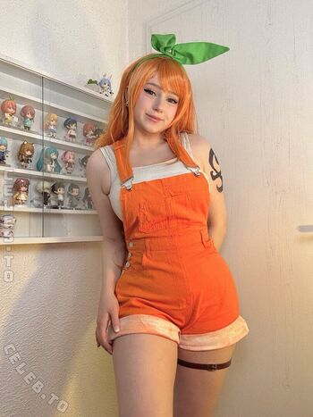 Full leaked Mina min page private onlyfans photo